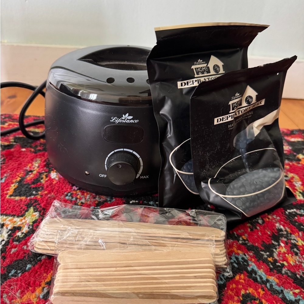 Black Wax Warmer Kit with Wooden Sticks